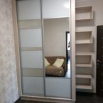 Шкаф встроенный 2