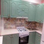 Кухня зеленая классика МДФ пленка